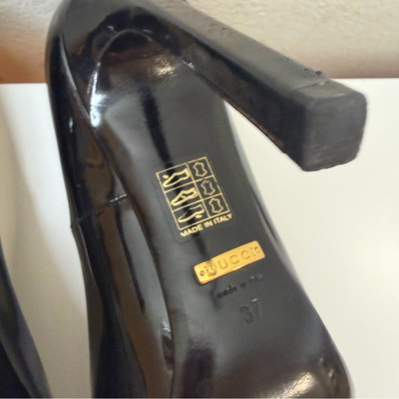 Gucci Glossy Black Heels size 37 - Picture 7 of 10